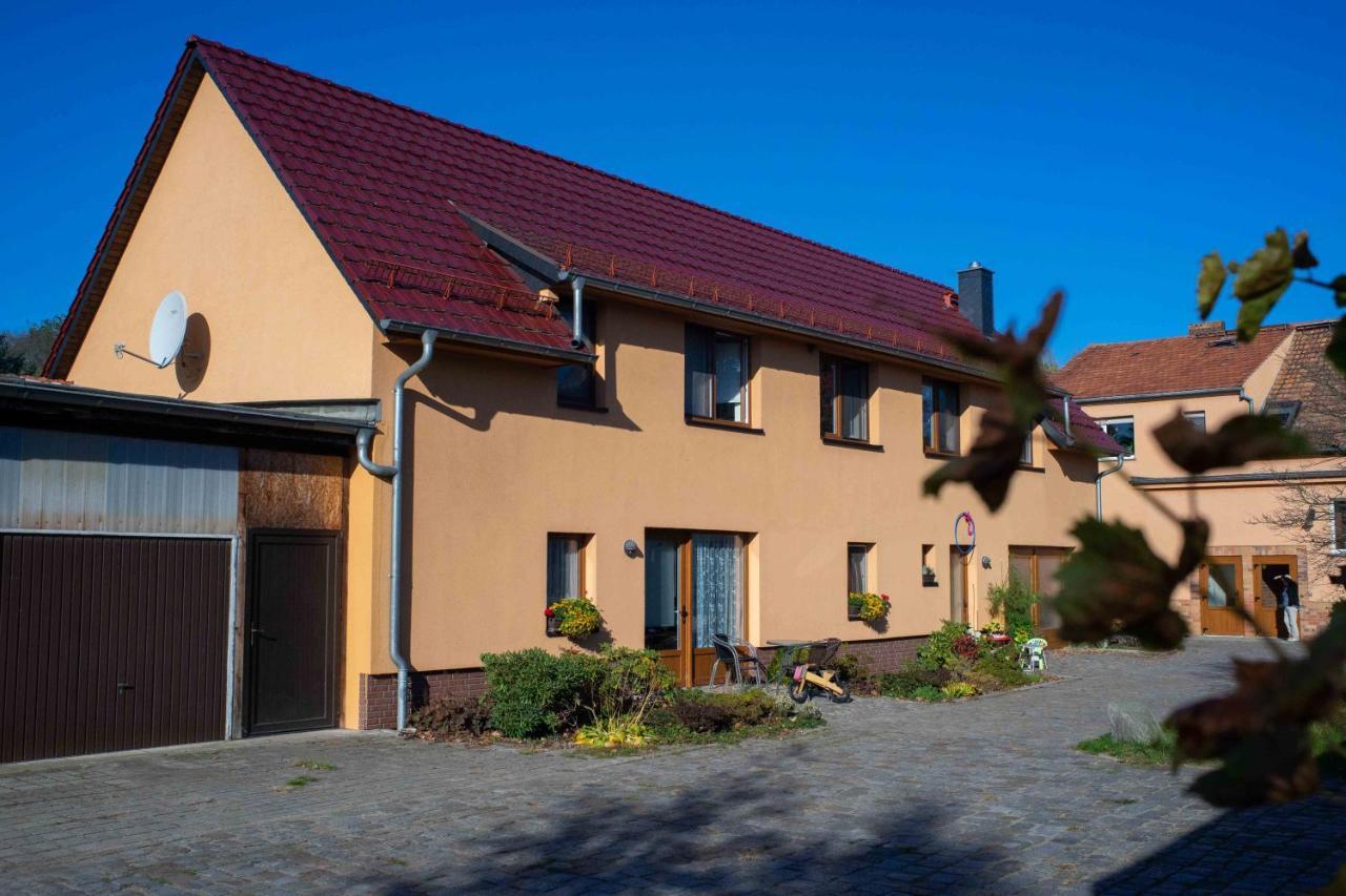 Gaestehaus Schulz * Schenkendobern